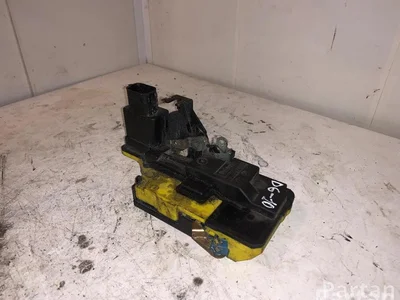 Volvo PP-GF30-ARG / PPGF30ARG XC90 I 2004 Serrure de porte Left Rear - Image 1