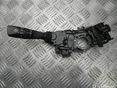 Toyota 33250-17F744 / 3325017F744 RAV 4 IV (_A4_) 2013 Levier /interrupteur de lumière courte longue - Image 1