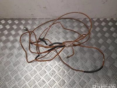 Tesla 1005904-00-B / 100590400B MODEL S 2014 Tuyaux de frein - Image 1