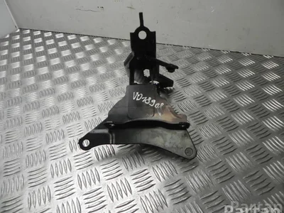 Toyota B1 YARIS (_P13_) 2016 Support moteur - Image 1
