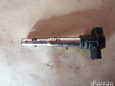 Škoda 07K 905 715 D / 07K905715D OCTAVIAII (1Z3) 2008 Bobine d'allumage - Image 1