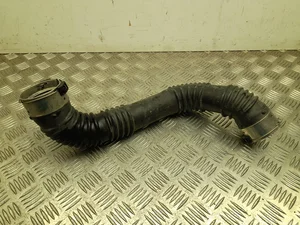 Mercedes-Benz A2475200101 CLA X118 (shooting brake) 2020 Prise d'air / Conduit d'air d'admission