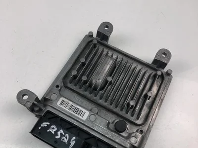 Mercedes-Benz A6519009901; A6519016201 / A6519009901, A6519016201 E-CLASS Coupe (C207) 2011 Unité de contrôle moteur - Image 1