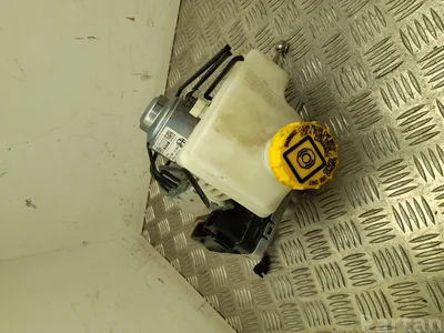 Alfa Romeo 005055651 GIULIA (952_) 2019 Maître-cylindre de frein - Image 1