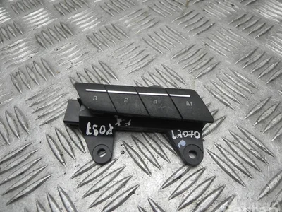 Jaguar AW93-14776-BD / AW9314776BD XJ (X351) 2016 Interrupteur à mémoire pour le réglage du siège - Image 1