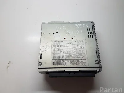 Volvo 30732850 C30 2007 Changeur de CD - Image 1