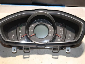 Volvo 31394175 V40 Hatchback 2013 Tablero de instrumentos