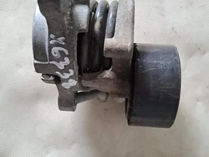 Mercedes-Benz A6512002470 C-CLASS (W205) 2015 Galet tendeur