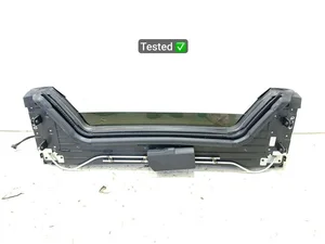 Chevrolet 9000011845605 Corvette (C8) 2021 Vitre arrière