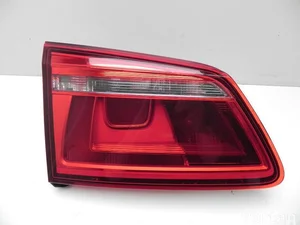 Volkswagen 510 945 093 L, 510 945 259 C / 510945093L, 510945259C GOLF VII Variant (BA5, BV5) 2015 Feu arrière