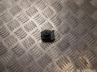 Toyota 183912 COROLLA ( E210) Sedan 2021 Bouton de miroir électrique - Image 1