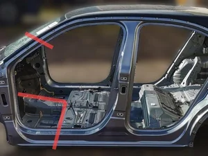 Opel Mokka II e 2022 Quart de corps Left Front