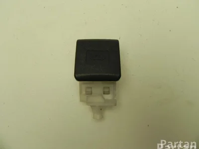 Toyota 53631-05020 / 5363105020 COROLLA Verso (ZER_, ZZE12_, R1_) 2007 Poignée - Image 1