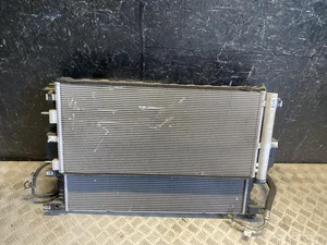 Ford DG93-8005-BC, DG9H-19710-AE, DG93-7A095-BB / DG938005BC, DG9H19710AE, DG937A095BB S-MAX 2016 Radiateur Refroidisseur d'air comprimé intermédiaire Ventilateur de radiateur Condenseur