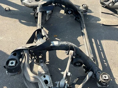 Audi 4KE505235AA Q8 e-tron 2021 poutre d'essieu arrière - Image 1