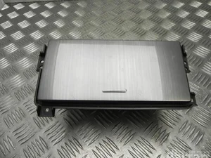 Mazda GS8S-64361 / GS8S64361 6 Hatchback (GH) 2010 Porte-gobelet