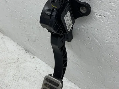 Kia 32700G4930, 32700-G4930 / 32700G4930, 32700G4930 CEE'D (CD) 2020 Pédale d'accélérateur - Image 1