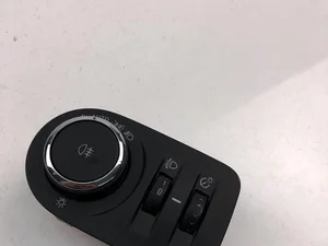 Opel 13470444 CORSA E 2014 Interrupteur de lumière