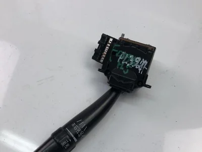 Hyundai 368049 H-1 Platform/Chassis 2004 Multi-switch colonne de direction - Image 1