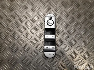 Hyundai 93571-GI850 / 93571GI850 Ioniq 5 NE 2023 Przycisk podnoszenia okien z przodu po prawej