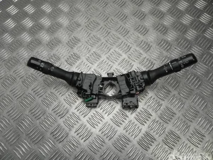Toyota 173832, 17F144, 0D270-17F937 / 173832, 17F144, 0D27017F937 YARIS (_P13_) 2017 Multi-switch colonne de direction