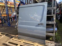 Mercedes-Benz Sprinter (907/910) 2023 Porte Right Rear