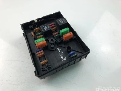 Volkswagen 1K0937125A CADDY III Box (2KA, 2KH, 2CA, 2CH) 2013 Fuse Box - Image 1