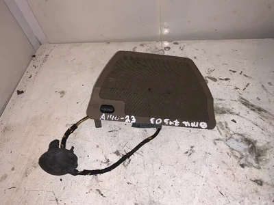 BMW 8261042-07 / 826104207 7 (E65, E66, E67) 2003 Grille de haut-parleur - Image 1