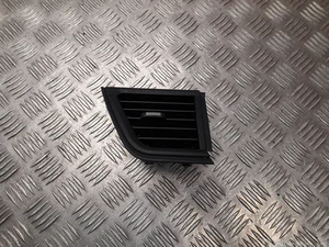 Nissan 687518873R Primastar III (X82) 2022 Évent Central