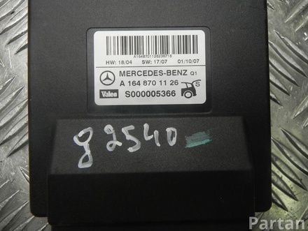 MERCEDES-BENZ A 164 870 11 26 / A1648701126 M-CLASS (W164) 2008 Control unit for hood, rear