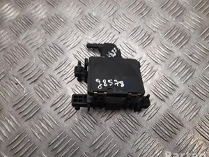 Kia J799110511 XCeed (CD) 2021 Unité de contrôle pour assistance automatique à distance et radar