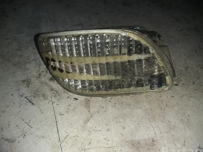 Ford XS4X 13369 A / XS4X13369A FOCUS (DAW, DBW) 1998 Clignotant - Image 1