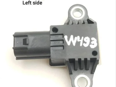 Jeep 68370843AA Wagoneer/ Wagoneer L WS 2022 Capteur pour poignée de porte - Image 1