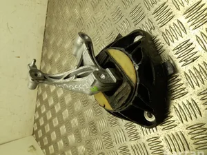 Mercedes-Benz A 297 333 11 00 / A2973331100 EQE V295 2023 Support moteur