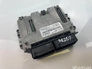 Ford CV61-12A650-ANF; CV6A-12B684-BB; 0261S09377 / CV6112A650ANF, CV6A12B684BB, 0261S09377 FIESTA VI 2014 Unidad de control del motor