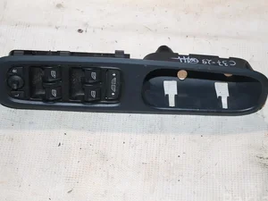 Volvo 30762140 C70 II Convertible 2008 Bouton de lève-vitre Right Front