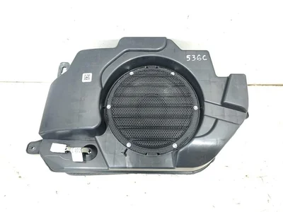 Jeep 68347136AA, P68347136AA GRAND CHEROKEE V (WL) 2022 Subwoofer - Image 1