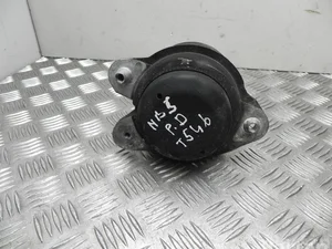 Mercedes-Benz A 222 240 1000 / A2222401000 S-CLASS Coupe (C217) 2016 Support moteur
