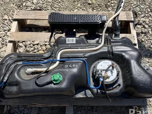 Peugeot 9839248180 208 II (P21) 2021 Réservoir de carburant