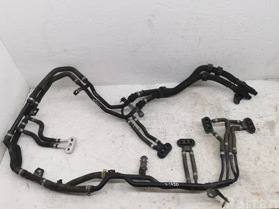 Peugeot 7800632310, 7800632470 e 208 2021 Tuyaux / Tubes - Image 1