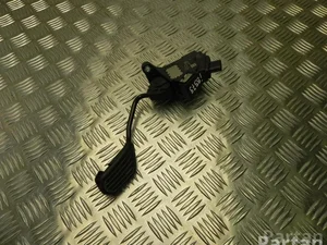 Toyota 78110-0D100 / 781100D100 YARIS (_P13_) 2016 Pédale d'accélérateur