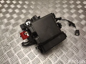 Ford SV4T-14D068-EBC, PU5T-14A094-HB, LX6T-14A094-JD / SV4T14D068EBC, PU5T14A094HB, LX6T14A094JD Kuga III 2025 Fuse Box