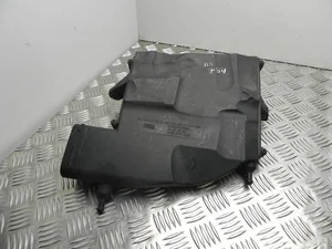Mercedes-Benz A 642 094 03 04 / A6420940304 CLS (C219) 2007 Boîtier de filtre à air