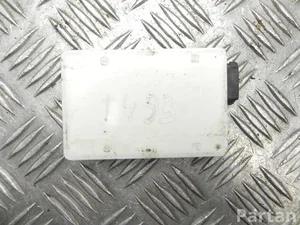 Mercedes-Benz A 000 905 25 04 / A0009052504 E-CLASS T-Model (S212) 2015 Блок управления ассистента смены полосы движ.