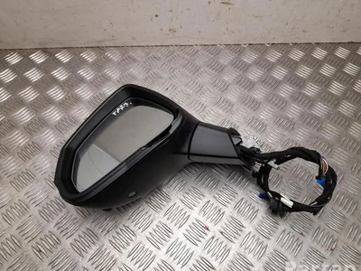 BMW E90416189 2 U06 Active Tourer 2022 Rétroviseur extérieur - Image 1