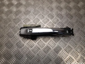 Nissan R14JA NAVARA Platform/Chassis (D23) 2016 Poignée de porte Right Front