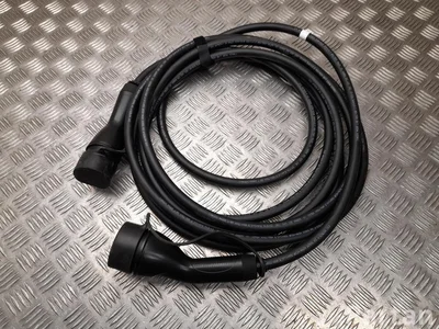 Tesla VECGCEU32P3, H07BZ5-F / VECGCEU32P3, H07BZ5F MODEL 3 2025 Câble de charge du véhicule - Image 1