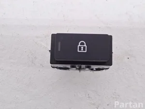 Land Rover N9X214017DA RANGE ROVER VELAR (L560) 2021 Предохранительный выключатель центрального замка