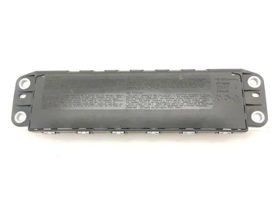 Maserati 670215558 MC 20 Cielo 2023 Airbag aux genoux/aux pieds - Image 1