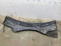 Maserati 670010468 GHIBLI (M157) 2015 Garniture de capot d'essuie glace